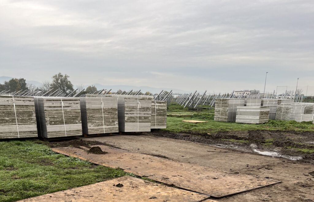 Old solar panels don’t have to become waste. Through collection, dismantling, and recycling, valuable materials like glass, aluminum, and silicon are recovered. This process reduces environmental impact and closes the loop of the solar industry — transforming end-of-life panels into the foundation for new clean energy.